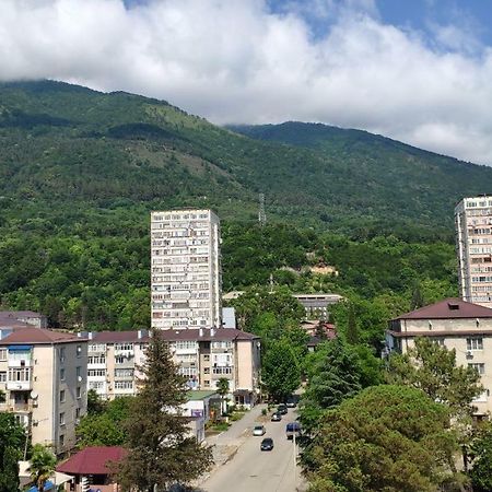 Улица Абазгаа Апартаменты Gagra Exterior photo